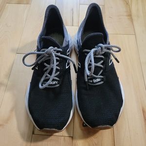 New Balance Fresh Foam Roav Women’s size 8